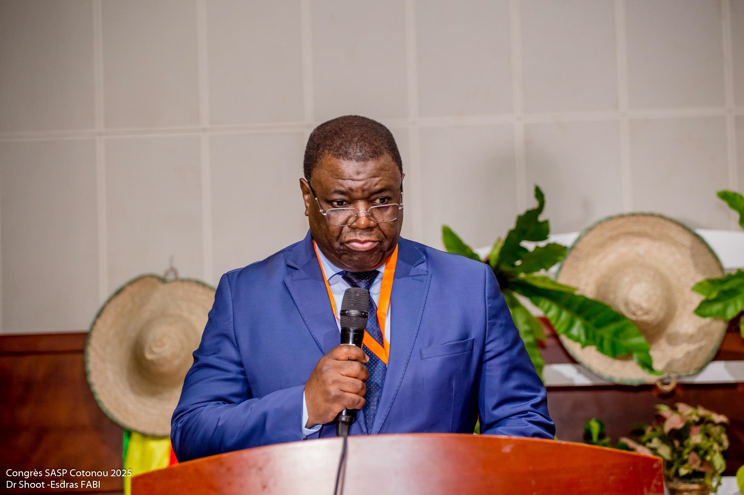 Professeur GRESENGUET Gérard (Centrafrique)